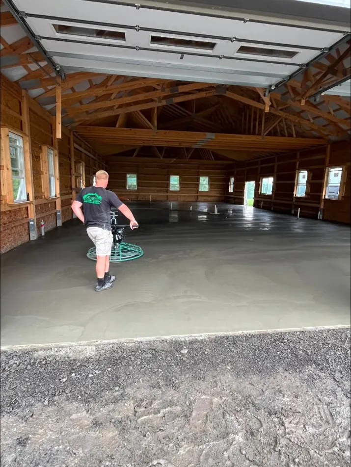 Power troweling a large barndominium floor